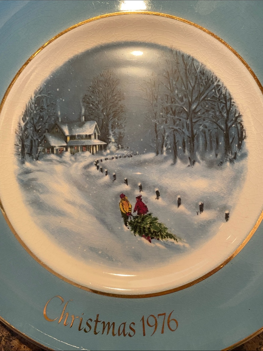 Vintage Avon Christmas plate series 3rd edition